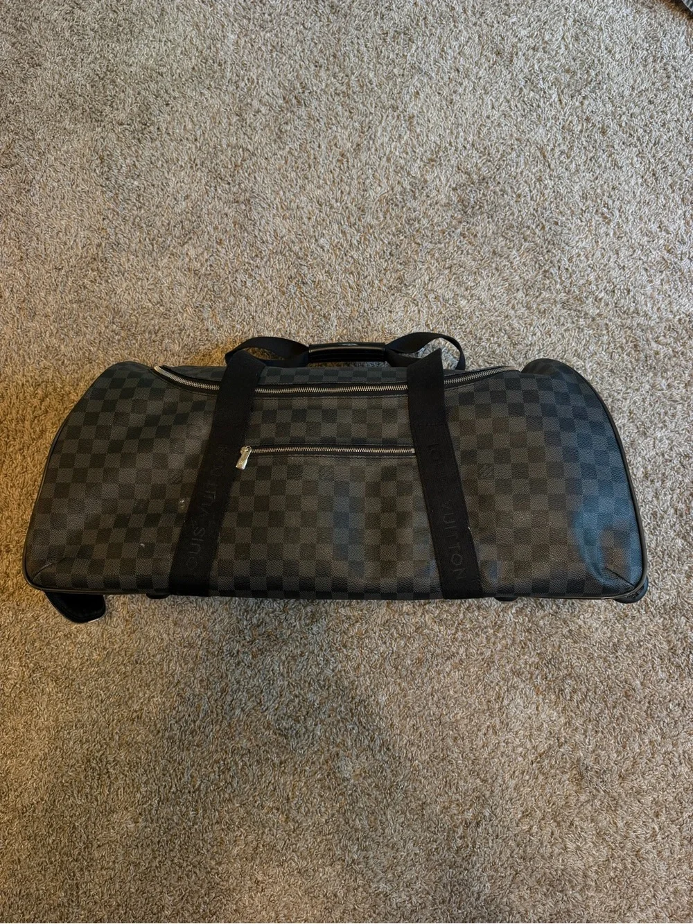 Louis Vuitton Neo Eole 65 Roller Duffel Bag with handle